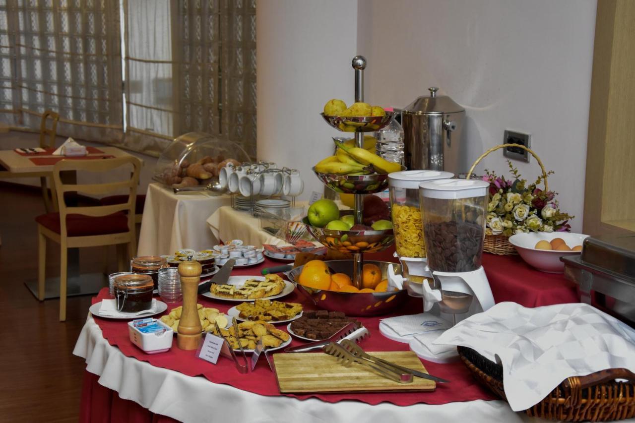 Sky 2 Hotel Tiran Dış mekan fotoğraf