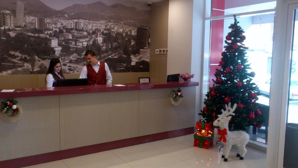 Sky 2 Hotel Tiran Dış mekan fotoğraf