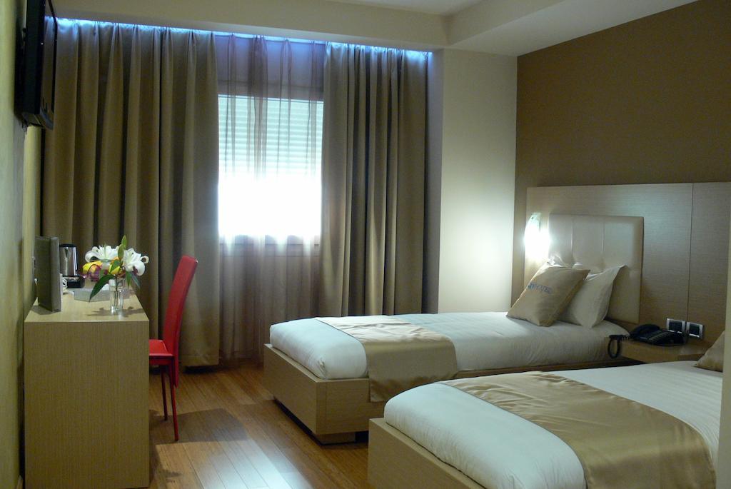 Sky 2 Hotel Tiran Dış mekan fotoğraf