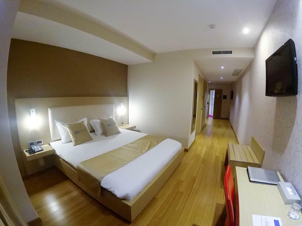 Sky 2 Hotel Tiran Dış mekan fotoğraf