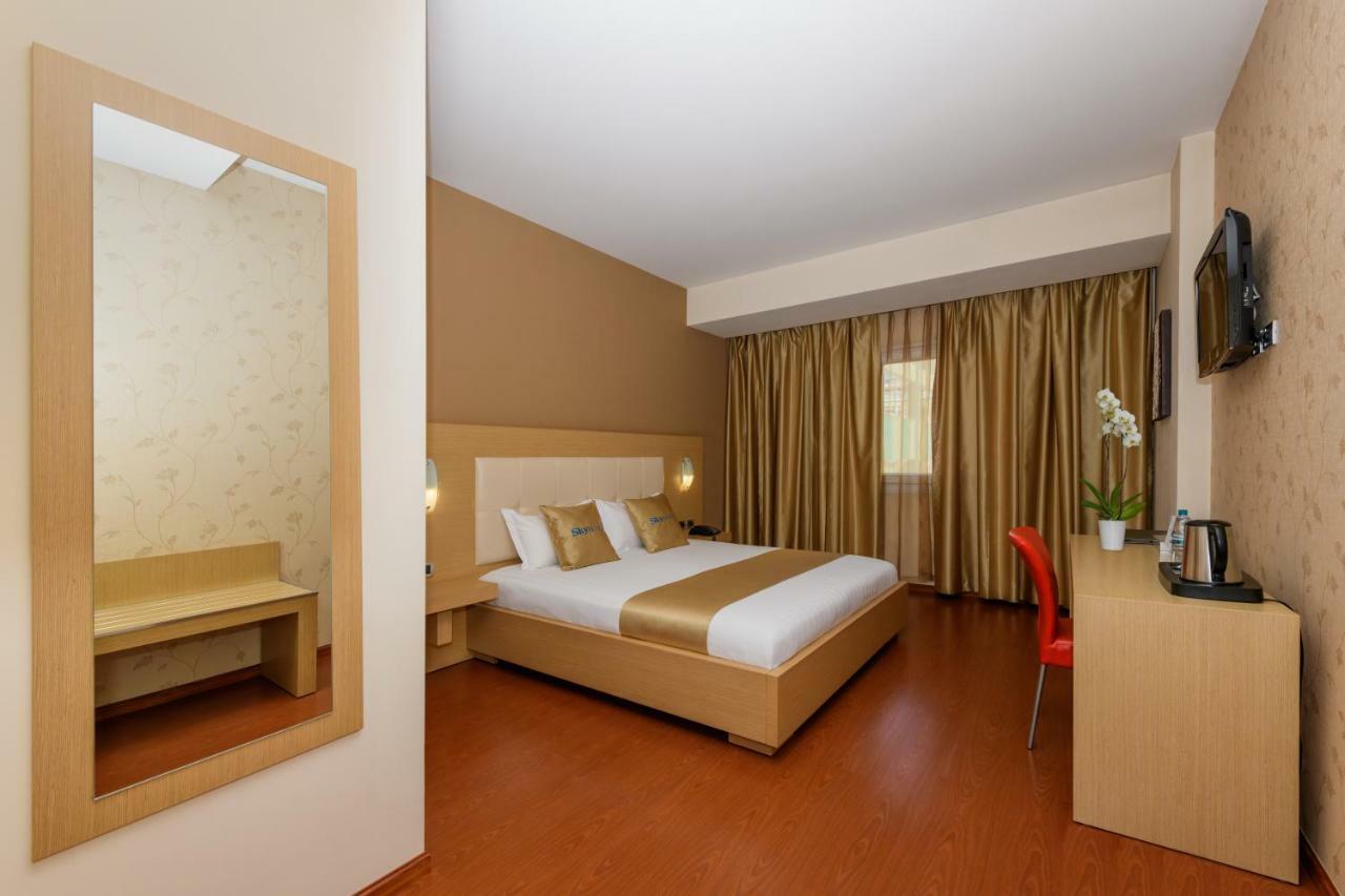 Sky 2 Hotel Tiran Dış mekan fotoğraf